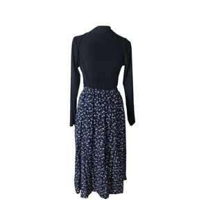 Ditsy Floral Midi Skirt- Cotagecore- Size Medium